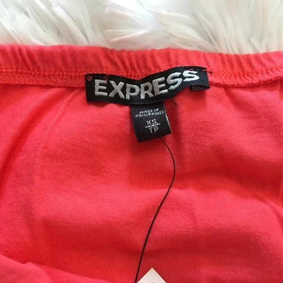 NWT Express Coral Ruffle Romper - Picture 4 of 5